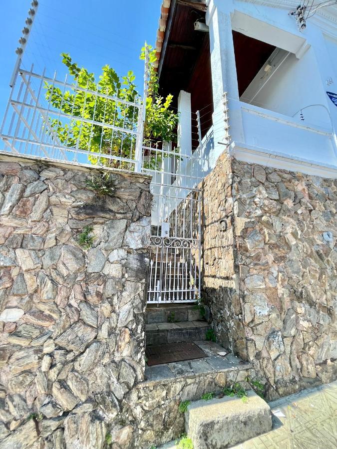 Estudio Ilha Centro Sul Ufsc, Ar Cond, Estac, Varanda, Vista Mar Apartment *